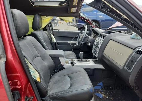 2008 Mercury Mariner из США, поврежденный, VIN 4M2CU811X8KJ03492